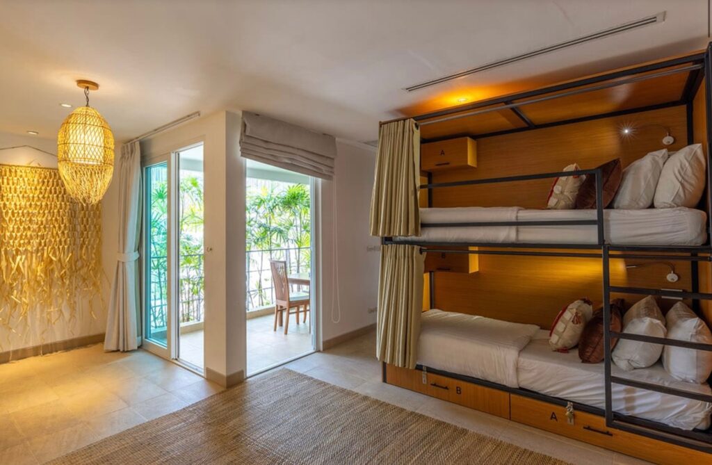 e2356178-5871-44bf-a9f2-967b421363c5